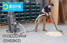 如何给工作中的工业吸尘器降温？